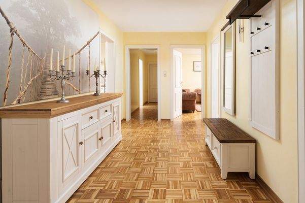 Flur (Wohn- und Wirtschaftsgebäude)