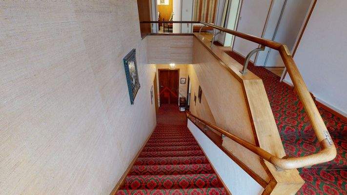 Treppen- auf und Abgang Sicht OG