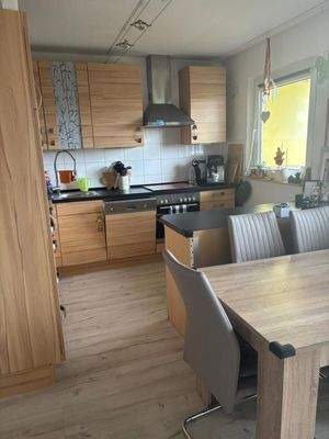 Küche mit Essecke