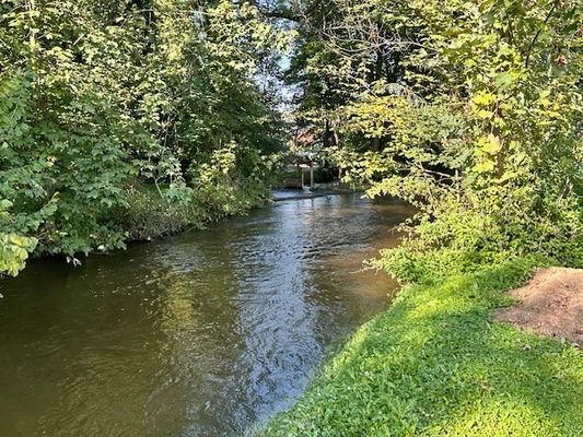 Direkt am Bach