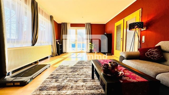 1.OG rechts Wohn / Esszimmer / Zugang Balkon