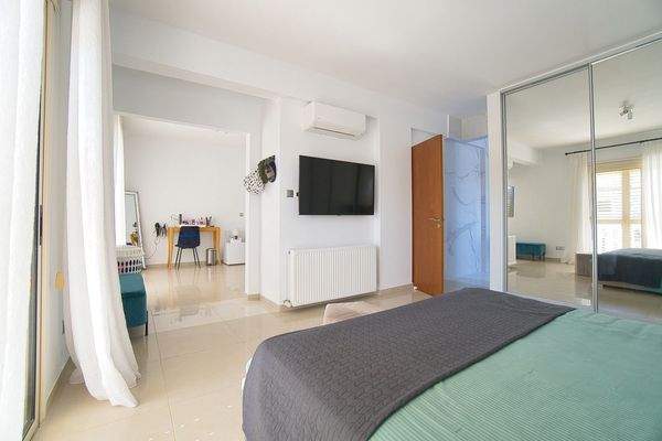 721827-detached-villa-for-sale-in-parekklisia_orig