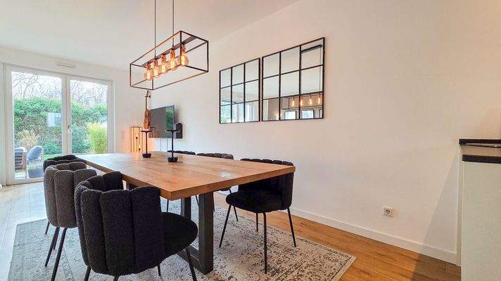 EG: Essbereich - Platz für gemeinsame Mahlzeiten und gesellige Abende