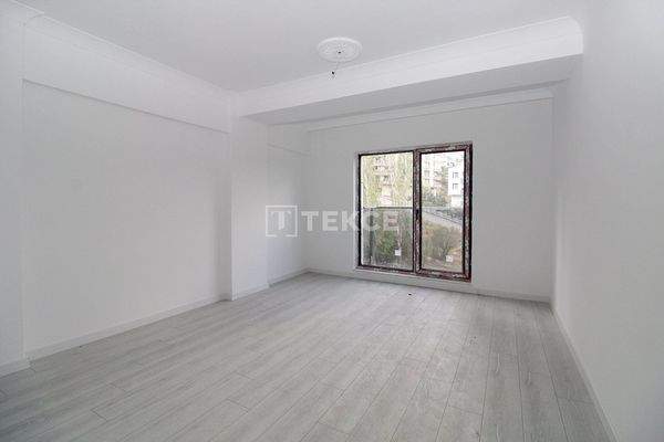 New Flats with Scenic Views and Easy Access in Çankaya Dikmen