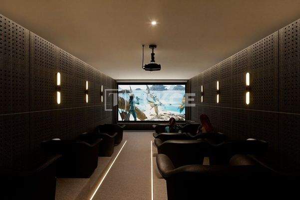 Homes Within Walking Distance to the Beach in Rincón de la Victoria