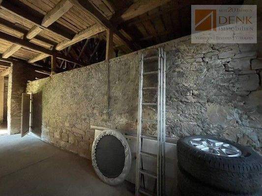 Scheune innen, Bild 2