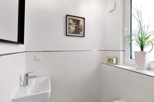 Gäste-WC Musterwohnung.jpg