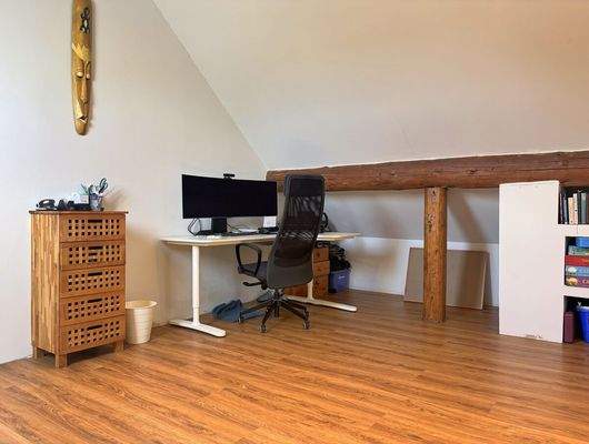 OG_Galerie-/ Arbeitszimmer