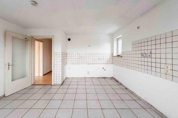 Küche mit Essbereich