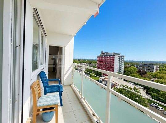 Balkon - (KI generiert)