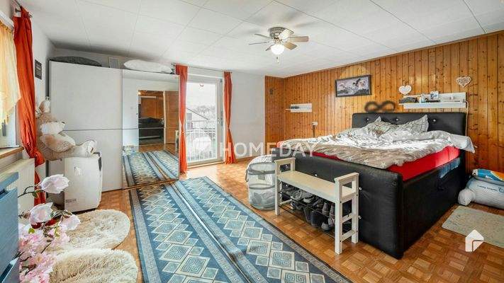 1. OG Schlafzimmer 2 1