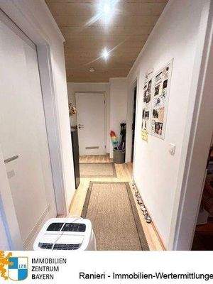 Erdgeschosswohnung - Flur