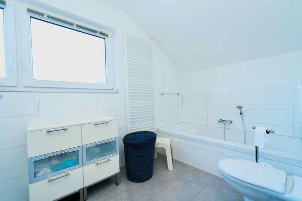 Badezimmer OG - Ansicht 1