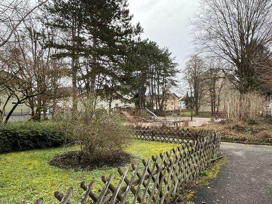 Umgebung direkt angrenzend im Norden