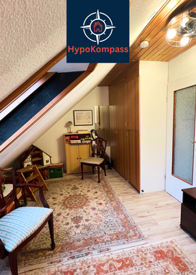 Wohnzimmer im Dachgeschoss.png