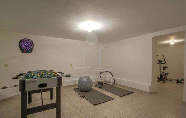 1 Fitnessbereich im UG