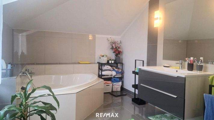 Badezimmer OG
