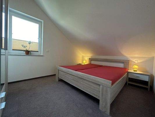 Schlafzimmer II im Dachgeschoss