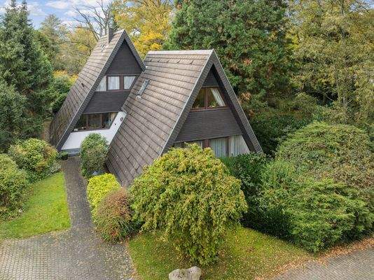 Hausansicht vorne Luft