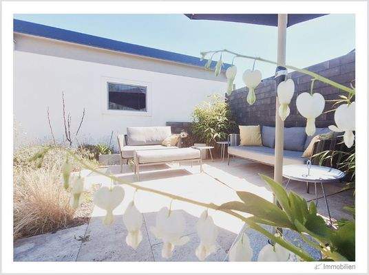 145-2025 Lounge Herz.jpg