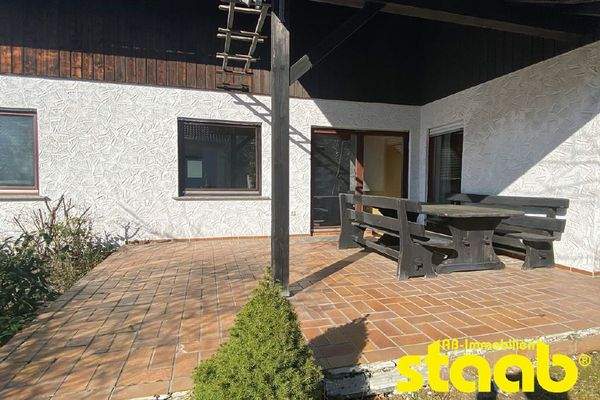 überdachte Terrasse