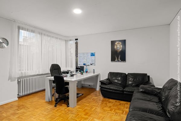Zimmer 2 "Galerie"