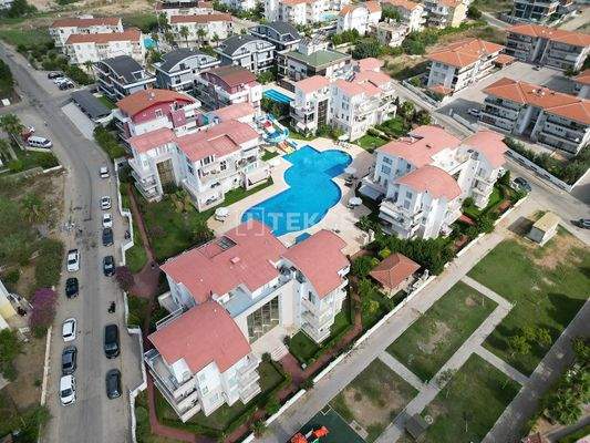 Furnished Mezzanine Flat in a Complex with Pool in Antalya Belek