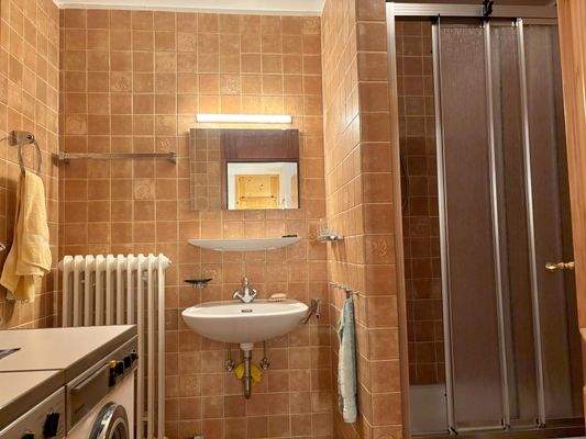 Innenliegendes Badezimmer