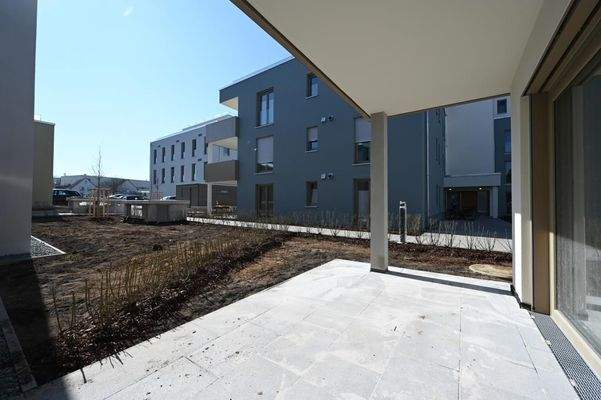 Garten-Terrasse in Südausrichtung