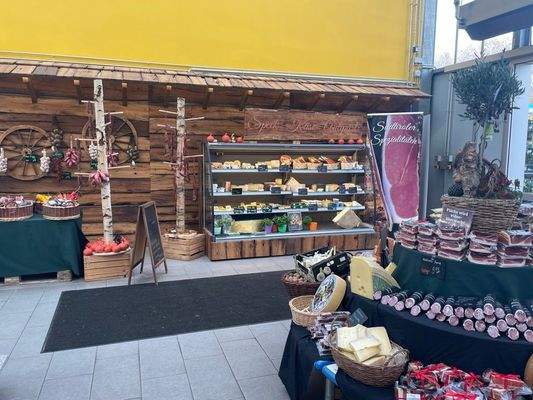 Bild Mittel und Feinkostfläche.jpeg