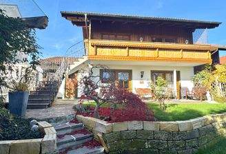 Hausansicht vom Garten