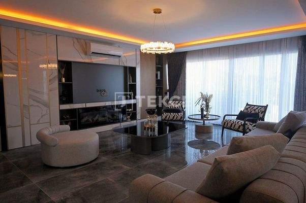 Stylish Villa in a Peaceful Location in Oba Alanya