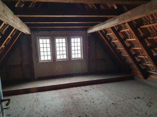 DG ausbauf. Raum 1.jpg