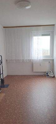 Zimmer 2 von 4,5 Zimmer