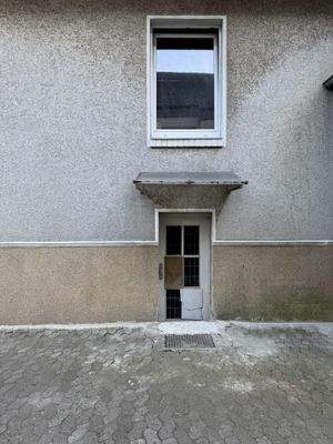 Seiteneingang_Keller