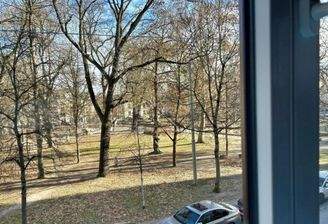 Aussicht zum Karlsplaz