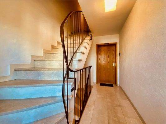 gepflegtes Treppenhaus