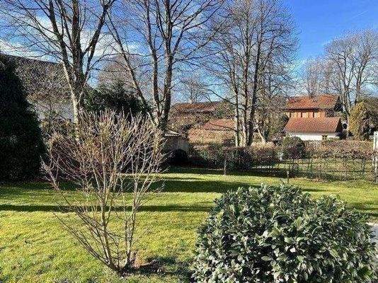 C2F895BE-AB94-4DCE-9B00-20B427AAE46A