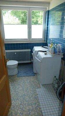 Gäste-WC mit Dusche