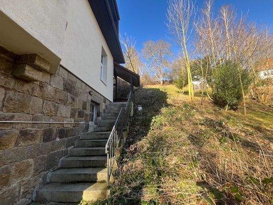 004020156800_302_358_1410202505402771