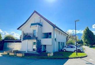 Nebenhaus mit 3 Apartments