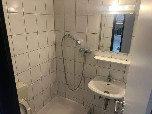 Kompaktes Badezimmer