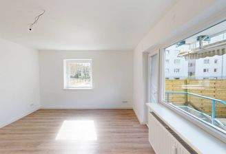 Ansicht I: Wohn- und Esszimmer