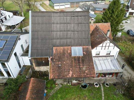 Wohnhaus und Scheune