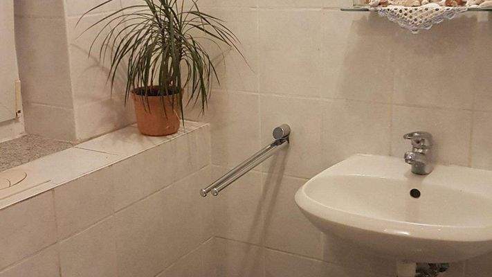  Gästebad im Erdgeschoss