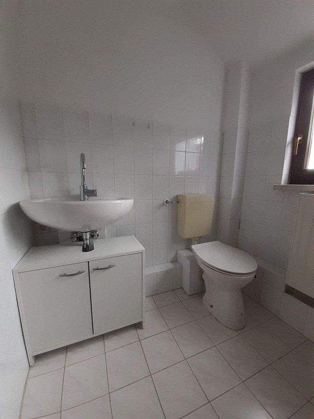 1.Monat Kaltmietfrei - Helle 2 Raum Dachgeschosswohnung im ruhigen Lunzenau - Photo 4
