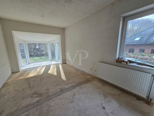EG Zimmer mit Wintergarten Ausbau vorbereitet