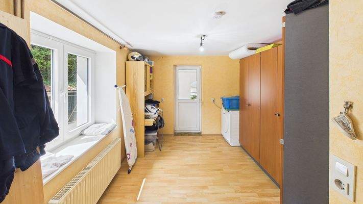 bb13dbedf5d1429596f35cb1d31545a7_95_CAM01984G0-PR0