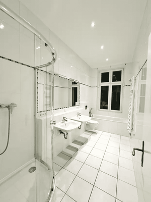 e0397f76-633f-4b1c-95c6-a055624378ce-1965850329.pn