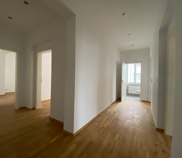 5 Zimmer Wohnung in Leipzig (Gohlis-Mitte)